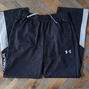 Under Armour YLG jogging pants